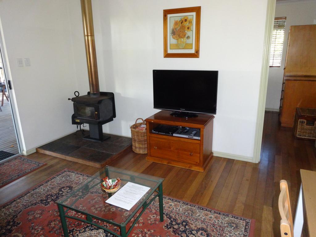 Jarrah Glen Cabins Nannup Dış mekan fotoğraf